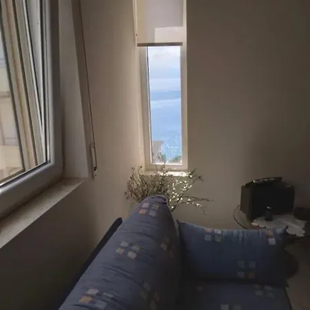 Ami شقة